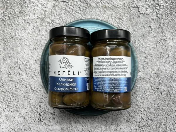 Зеленые оливки с сыром Фета Nefeli ст./бан. 290 г.